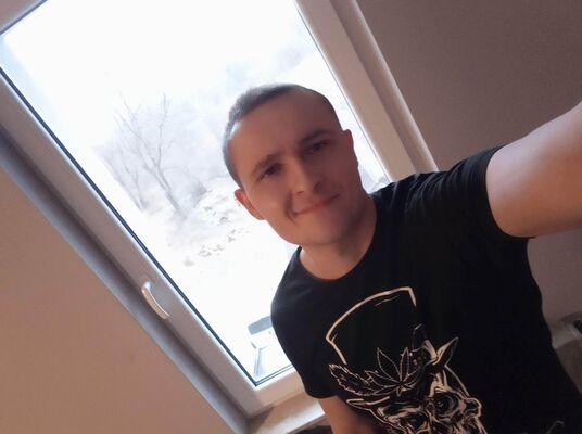  ,   Maks, 36 ,   