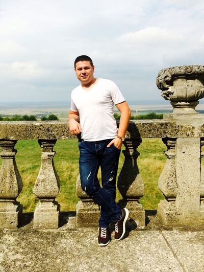  ,   Oleg, 35 ,   ,   , c 