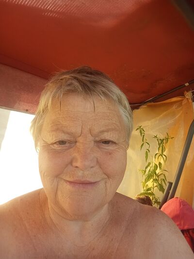  -,   , 70 ,   c 