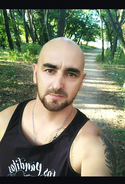 ,   Slava, 44 ,   ,   , c 