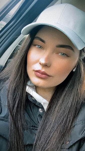  ,   Elizaveta, 29 ,  