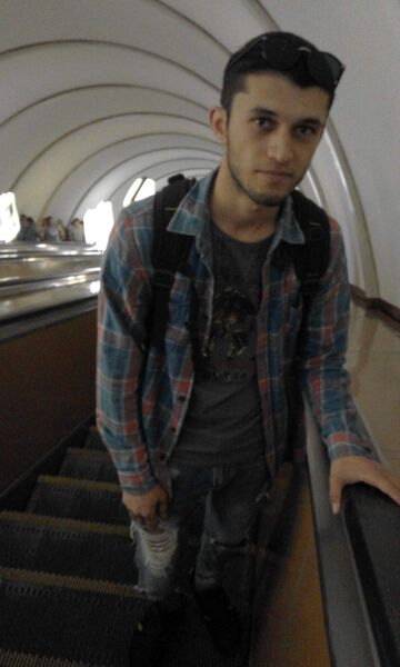  ,   Ramiz, 31 ,   ,   