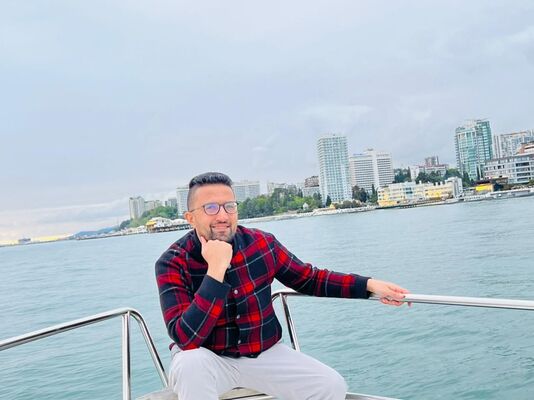  ,   Hameed, 30 ,   ,   , c 