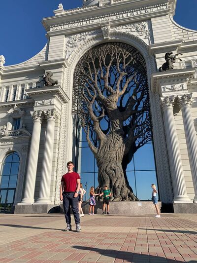  ,   Mikhail, 26 ,   ,   
