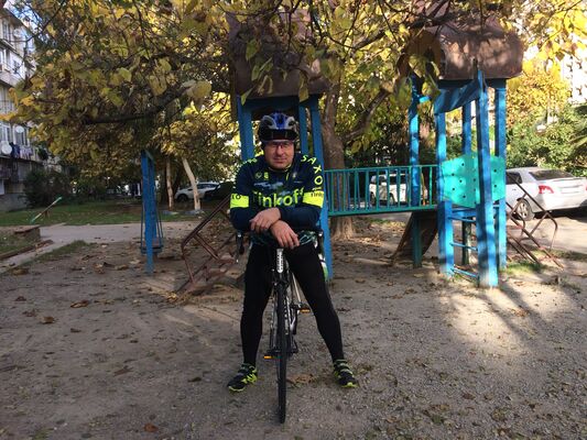  ,   Sergey, 54 ,   c 