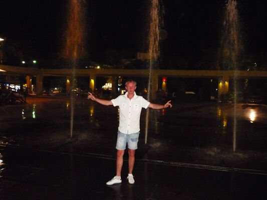  Granger,   Vlad, 47 ,   ,   , c 