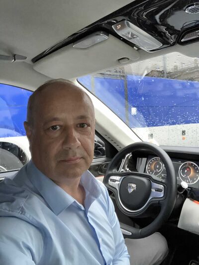  ,   Vadim, 51 ,   ,   