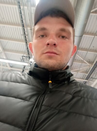  ,   Maxim, 25 ,   ,   