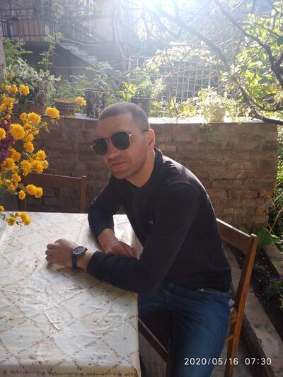  ,   Gio, 39 ,   ,   