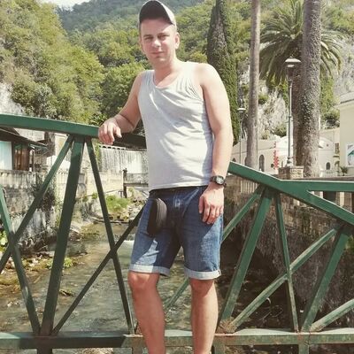  ,   Dima, 37 ,   ,   
