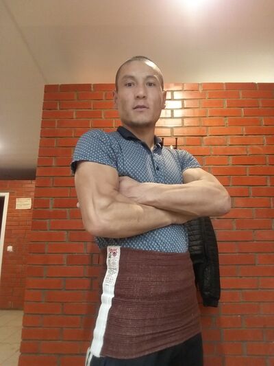  ,   Sardorbek, 34 ,  