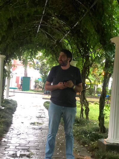  ,   Mamuka, 40 ,   ,   