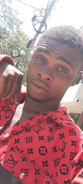  Lagos,   Adikabue Amo, 24 ,   ,   