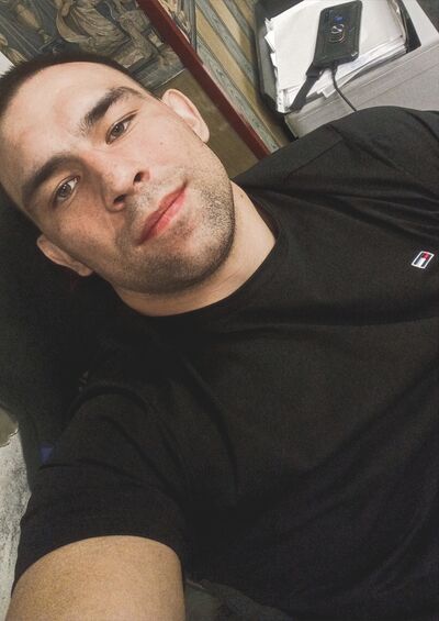  ,   Artem, 28 ,   ,   