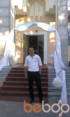  ,   Frik, 36 ,   