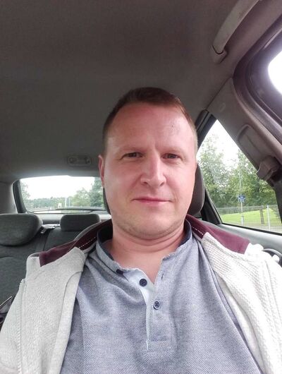  ,   Tomas, 46 ,   ,   , c 