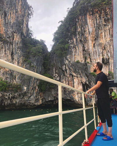  ,   Shoxruh, 29 ,   ,   , c , 