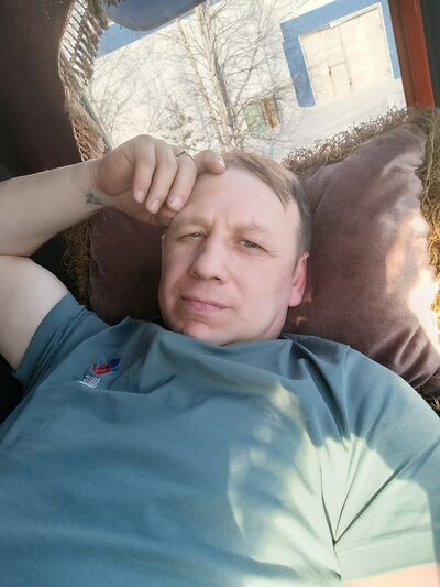 ,   Artem, 43 ,   ,   , c , 