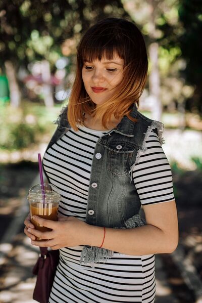  ,   ALENA, 29 ,   ,   , c 