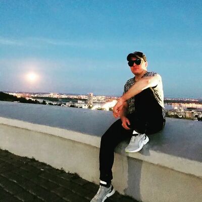  ,   , 28 ,     , c 