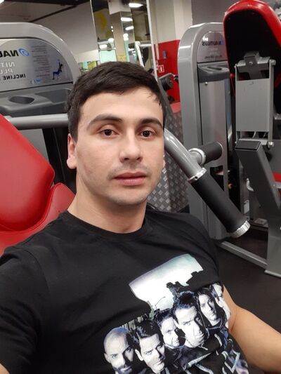  ,   Farid, 34 ,  