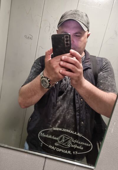  ,   M, 48 ,   , 