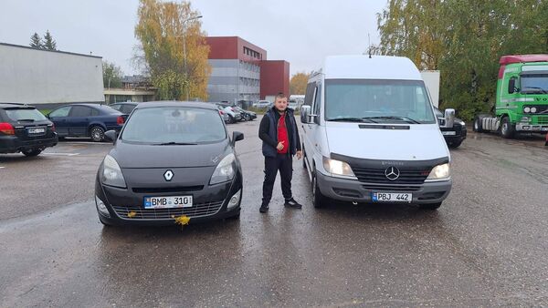  ,   Mihai, 27 ,   ,   