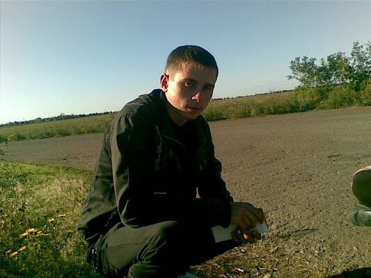  ,   Renat, 33 ,   
