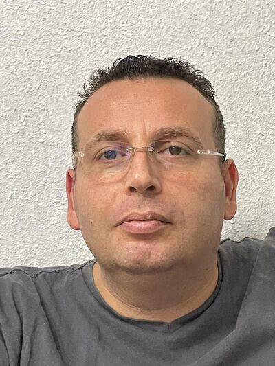  Holon,   , 44 ,   , 