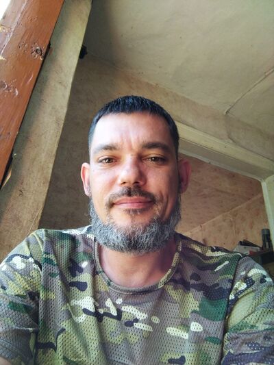  --,   , 42 ,     , c 