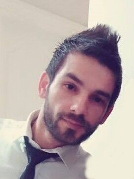  Esenyurt,   Erhan, 37 ,   