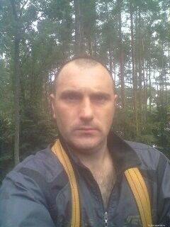  11019977  Bufon, 43 ,    