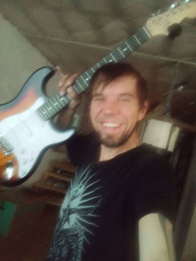  ,   Max, 43 ,   