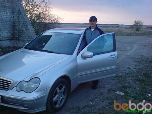  ,   Artem, 38 ,   