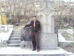  8879967  MKRTICH, 49 ,    