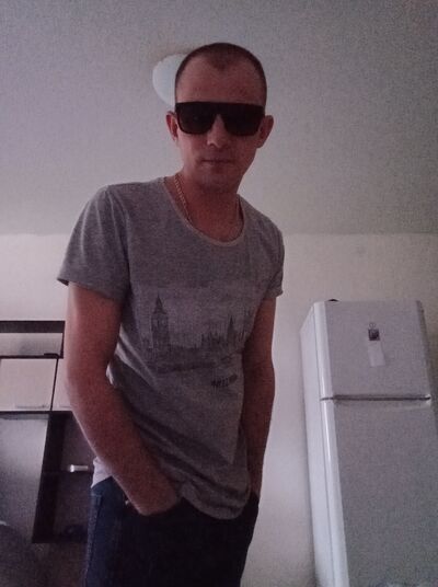  ,   , 32 ,   c 