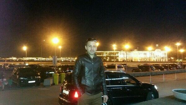  ,   LEON, 39 ,     , c 