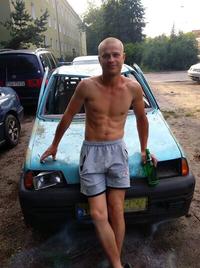  ,   Mykola, 33 ,   ,   , c 