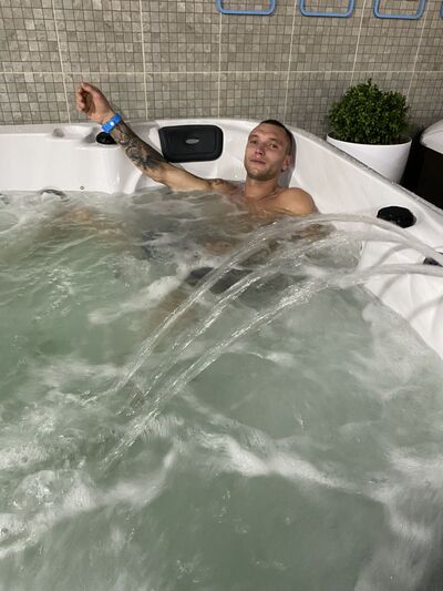  ,   Stepan, 32 ,   ,   