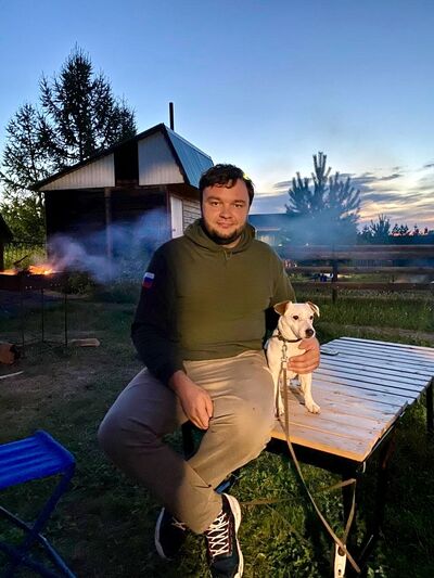  ,   Maxim, 37 ,   ,   