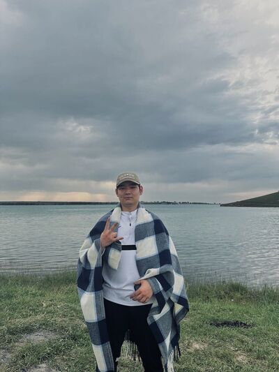  ,   Zhalgas, 19 ,   ,   