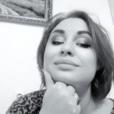  ,   Anna, 36 ,   