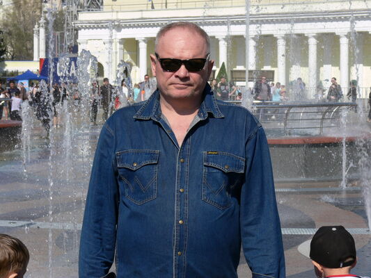  ,   Alex, 65 ,   c 