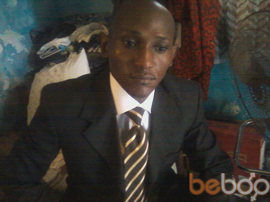   ,   Faly, 40 ,   