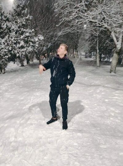  ,   Nikita, 23 ,   ,   
