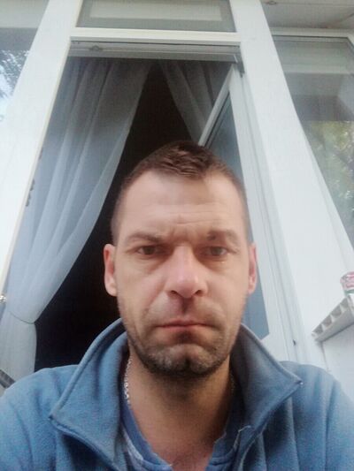  ,   Davy Jones, 43 ,   ,   , c 