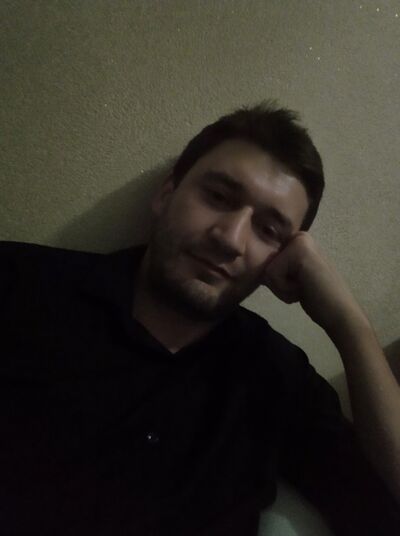  ,   Artur, 39 ,   ,   , c 