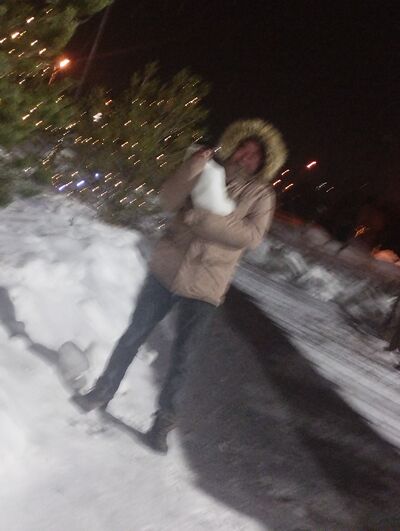  ,   Azamat, 44 ,   c 