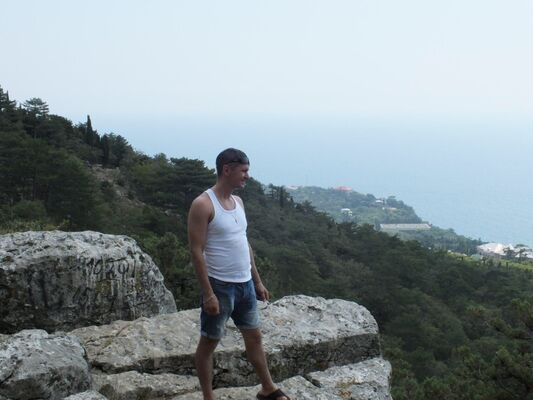  ,   Oleg, 44 ,   ,   , c , 