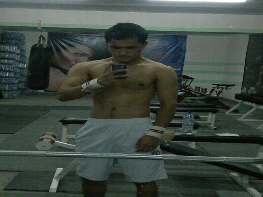  ,   FURIK, 32 ,   ,   , c 